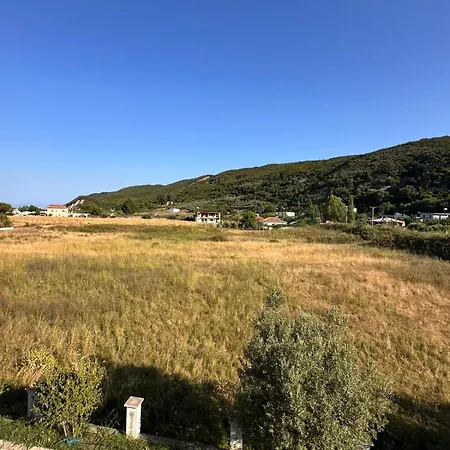 Lalzi Bay